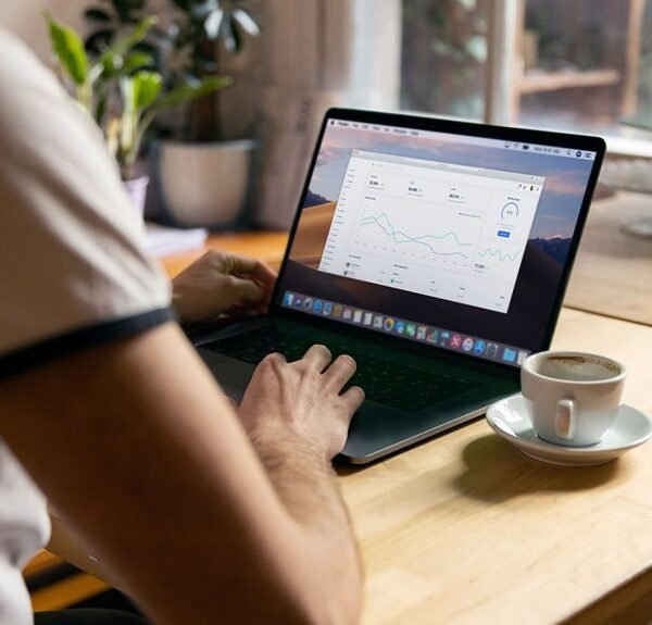 digital behavior query tracking names