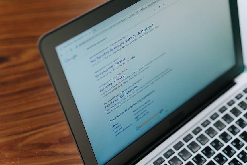 online query structure identifiers and usernames